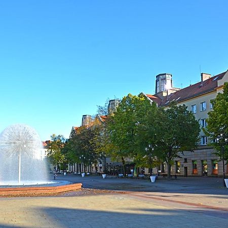 Sparrow Flat Old Town Apartment Tychy Exterior photo